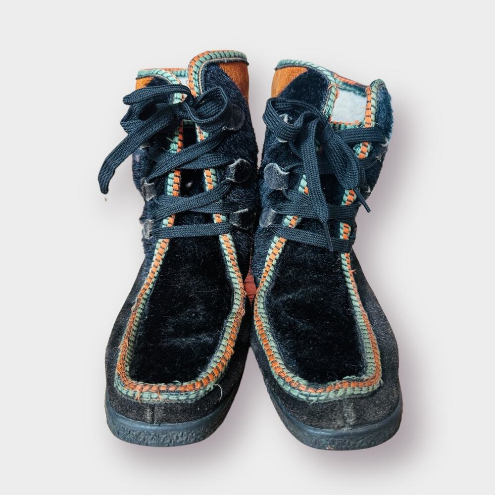 Vintage 70s Suede Patchwork Boots‎ - Picture 5 of 9